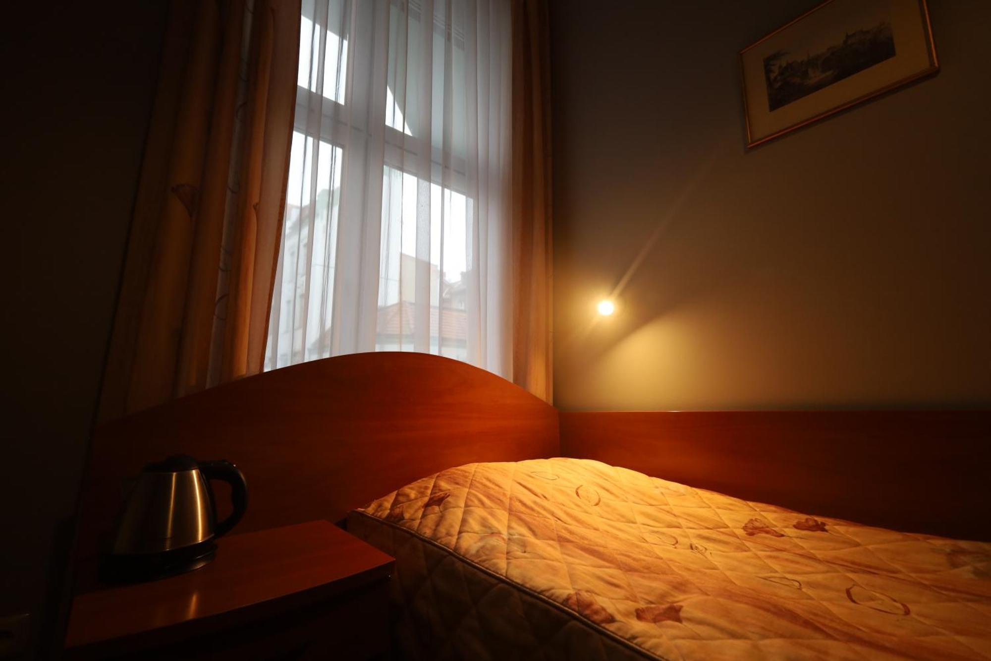 Nasz Klub - Pokoje Goscinne Poznań Esterno foto