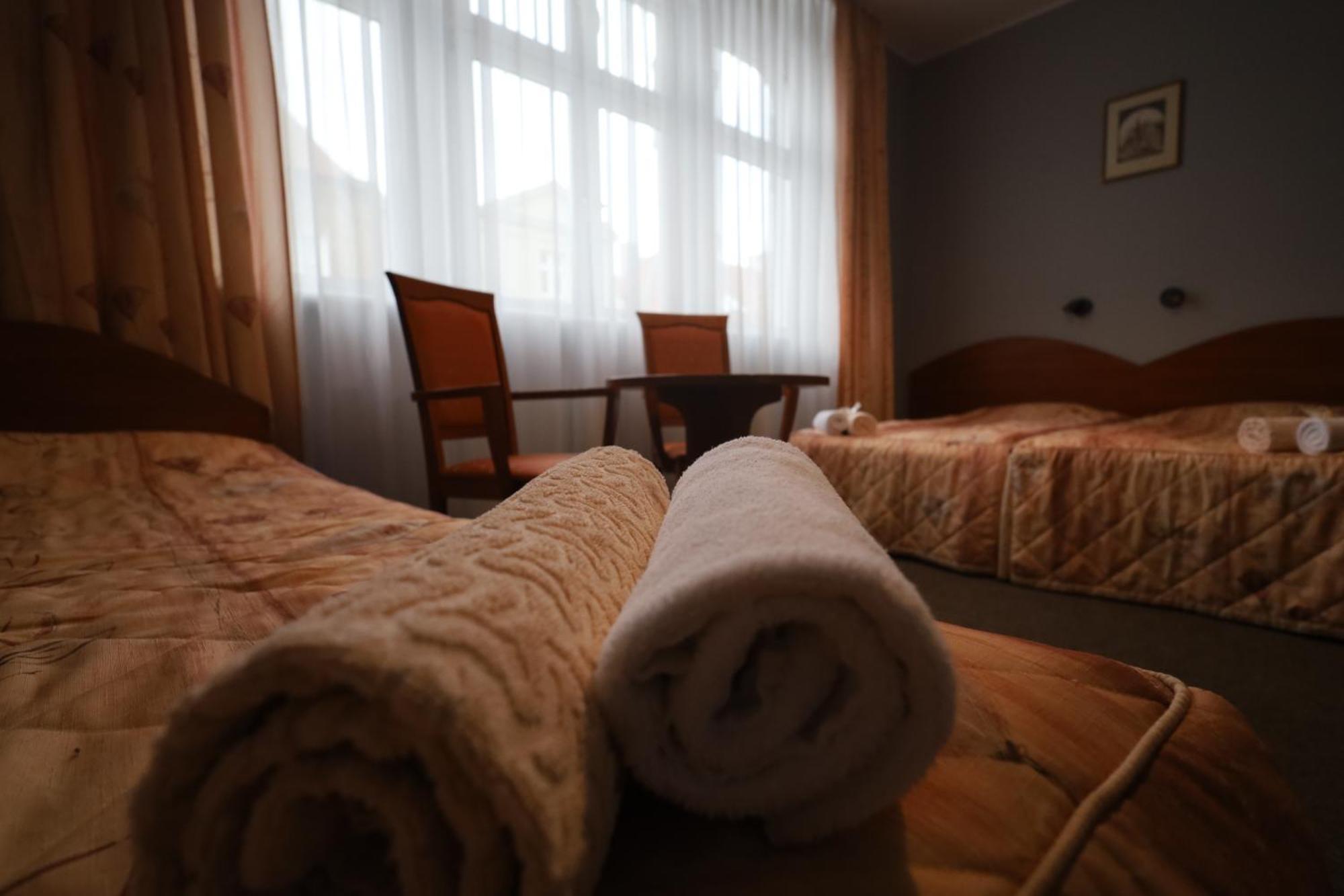 Nasz Klub - Pokoje Goscinne Poznań Esterno foto